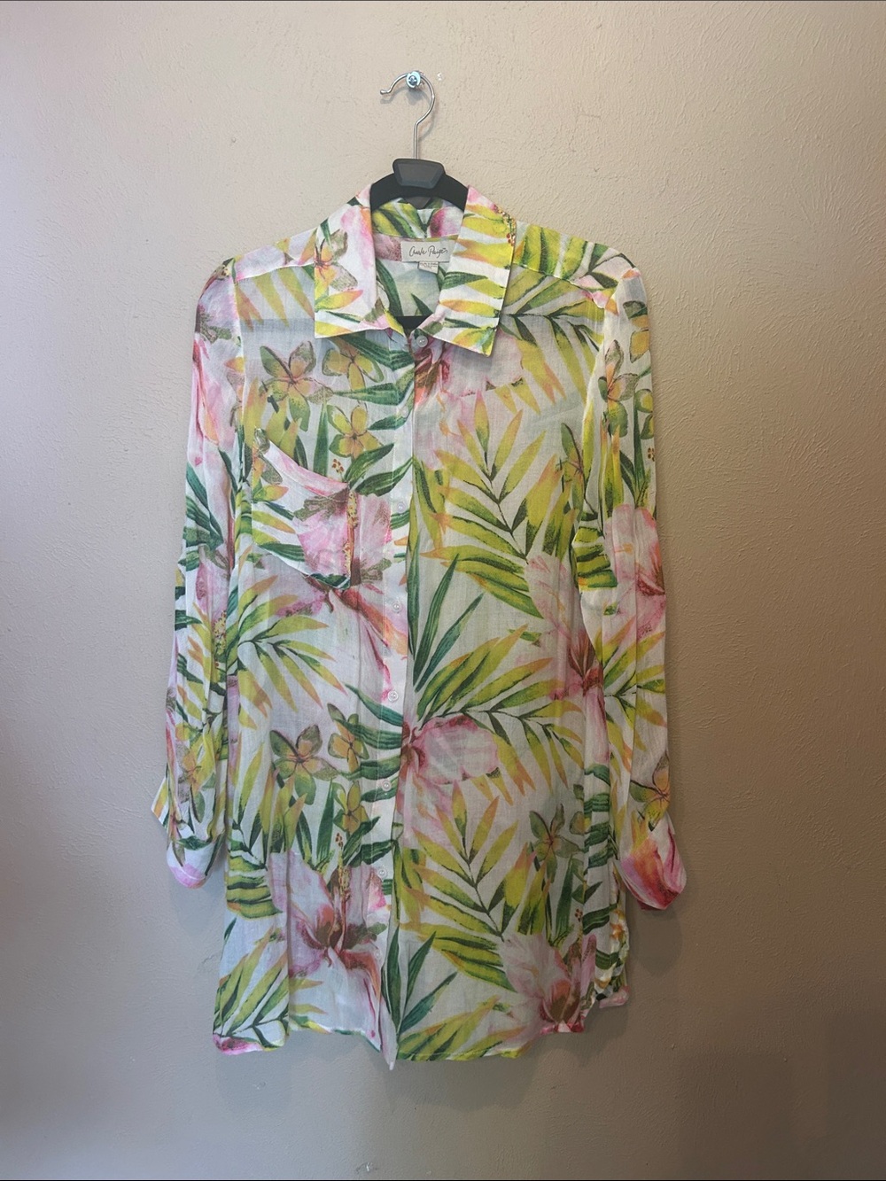 Charlie Paige Tropical Floral Button-Up Blouse in Green, Pink, Yellow